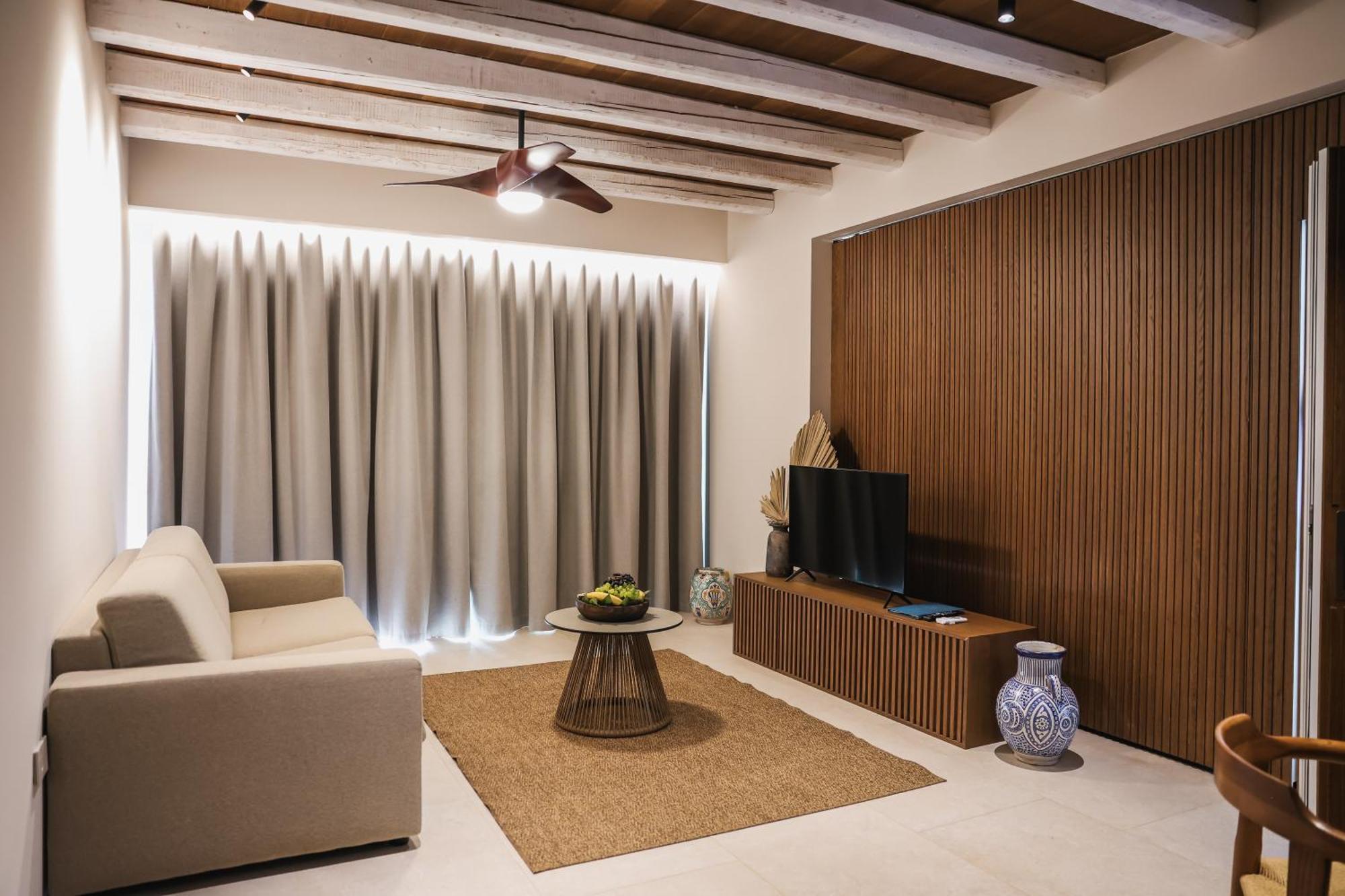 Drymades Inn Resort Dhërmi Kültér fotó
