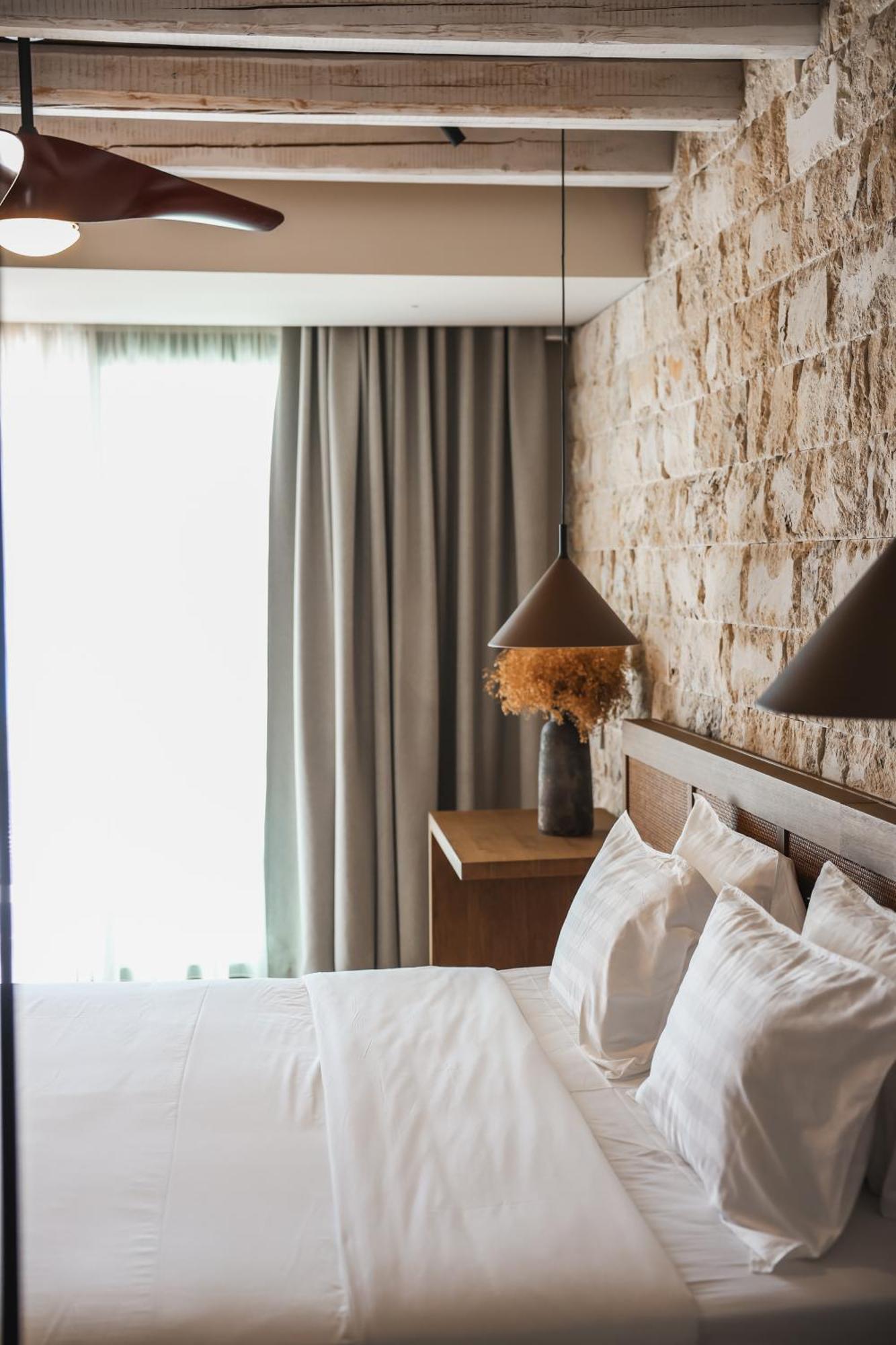 Drymades Inn Resort Dhërmi Kültér fotó