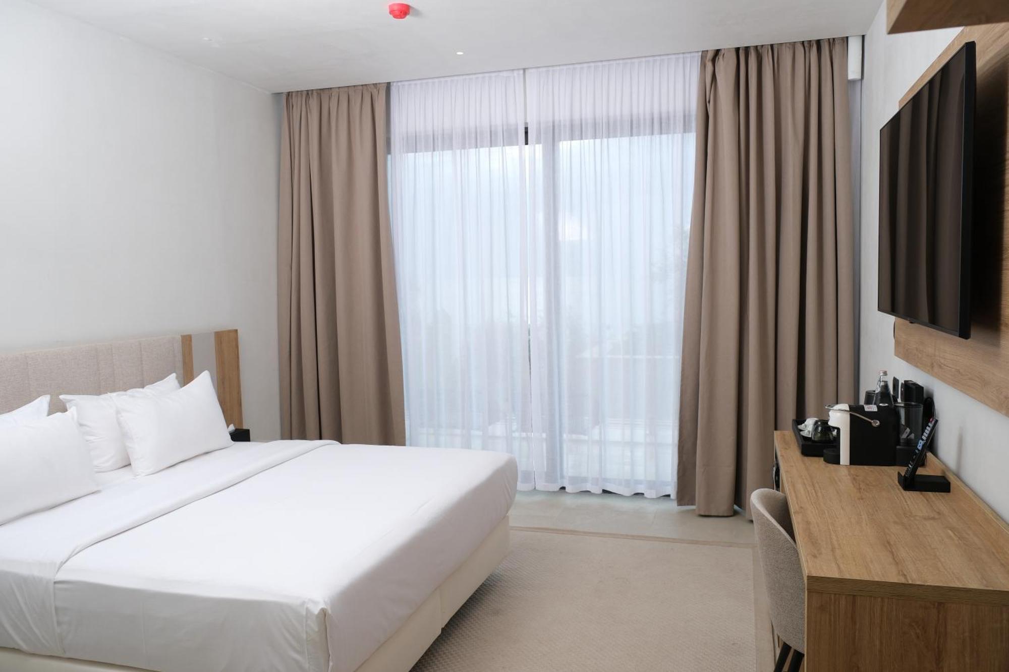 Drymades Inn Resort Dhërmi Kültér fotó